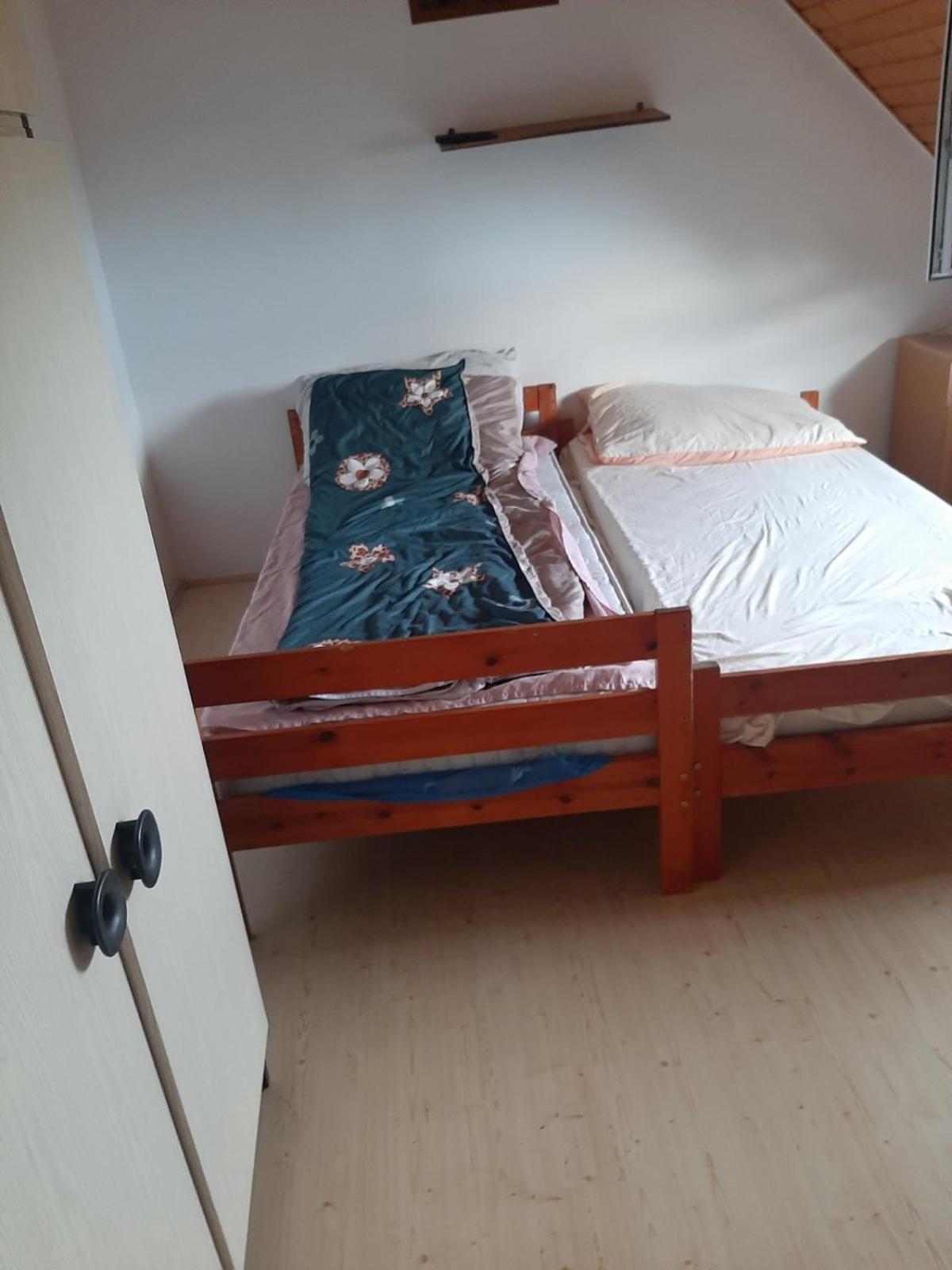 Badacsony Hostel Бадачоньтомай Экстерьер фото